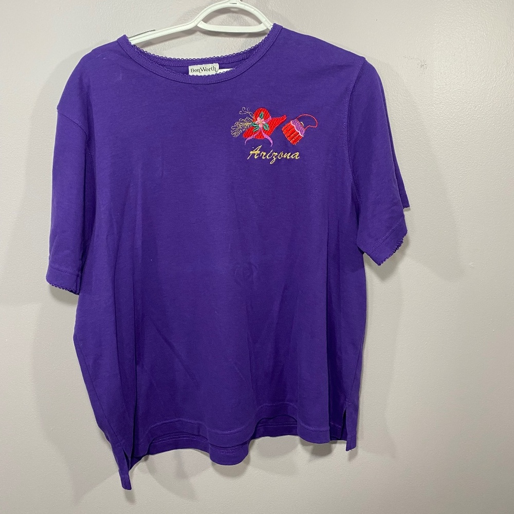 BonWorth T-shirt  - Arigona embroidery
